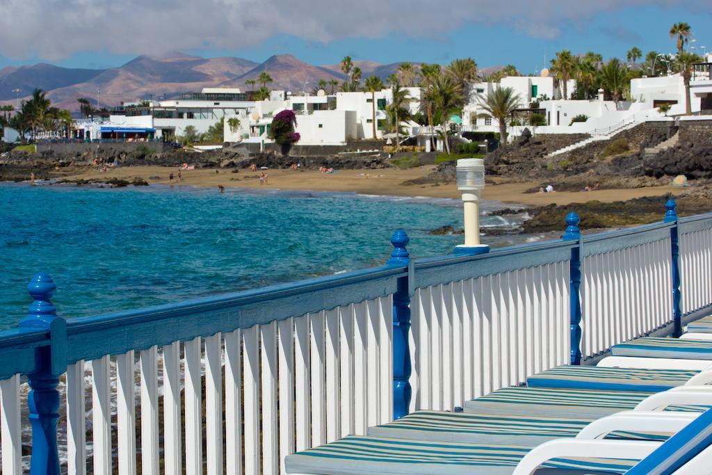 Apartamentos Cabrera Puerto del Carmen  Exteriör bild