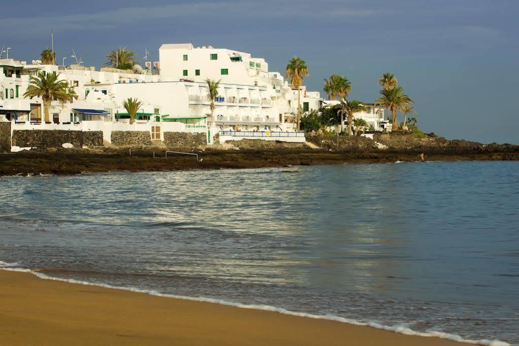 Apartamentos Cabrera Puerto del Carmen  Exteriör bild
