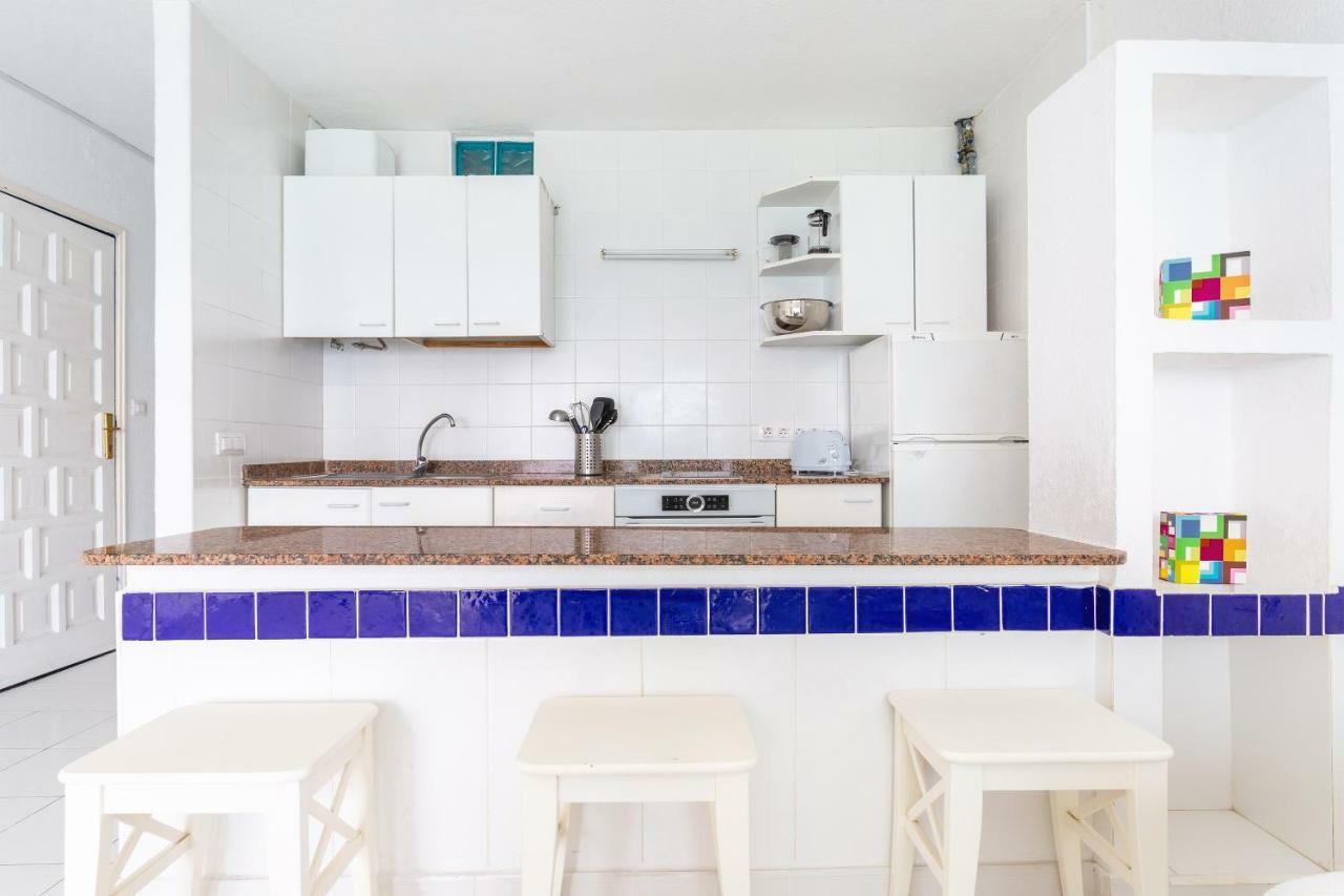 Apartamentos Cabrera Puerto del Carmen  Exteriör bild